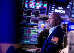 Wall Street Beragam, Dow Jones Reli 6 Sesi
