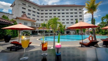 The Sunan Hotel Solo Semarakkan Solo Great Sale 2024