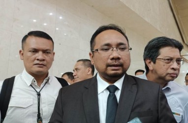 Lepas Kloter Pertama Ibadah Haji 2024, Menag Minta Jemaah Fokus Ibadah