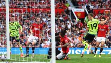 Hasil Manchester United vs Arsenal, Gol Trossard Bawa The Gunners Unggul (Babak 1)