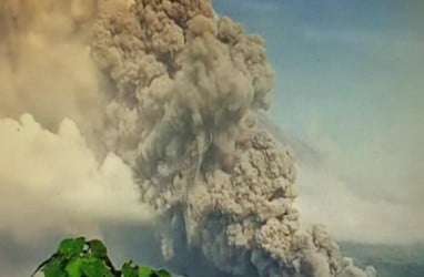 Gunung Semeru Kembali Erupsi, Letusan Abu Vulkanik 600 Meter