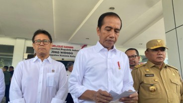 Momen Seorang Pria 'Mengadang' Jokowi, Protes 6 Tahun Tidak Digaji