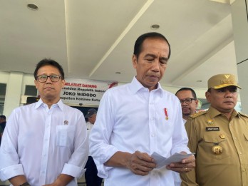 Seorang Pria Merangsek dan Protes ke Arah Jokowi Saat Tinjau RS di Konawe