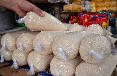 Harga Gula di Cirebon Masih Tinggi, Pembelian Dibatasi