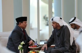 Prabowo Dianugerahi Zayed Medal dari Presiden MBZ