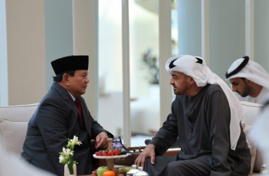 Prabowo Dianugerahi Zayed Medal dari Presiden MBZ