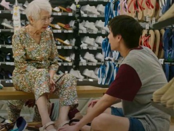 Sinopsis How To Make Millions Before Grandma Dies, Film Sedih asal Thailand