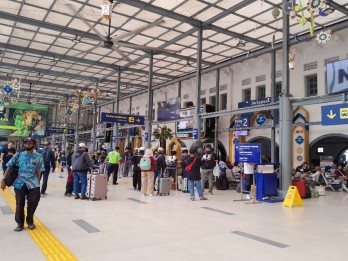 Ada Pembangunan Eskalator di Stasiun Pasar Senen, Penumpang Sejumlah KA Bisa Berangkat dari Stasiun Jatinegara