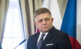 PM Slovakia Robert Fico Ditembak, Nyawa Terancam