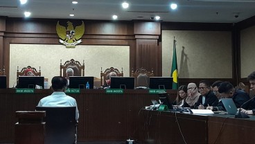 Hadir di Persidangan, JK Jelaskan Pengadaan LNG Pertamina Era Karen Agustiawan