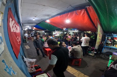Berburu Kuliner Khas Bandung di Jalan Cibadak