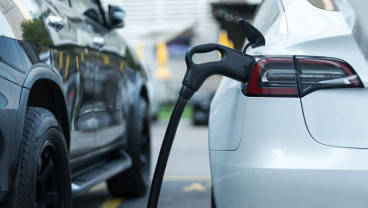 Membaca Dinamika Pasar Mobil Listrik Pascarevisi Regulasi