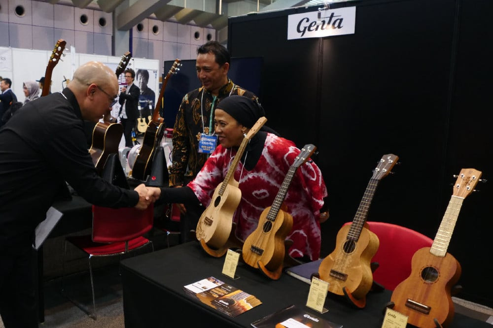 Indonesian Guitar Products Participate in Sound Messe Osaka 