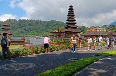 Menilik Tuah Dewi Air di Danau Beratan, Sumber Kehidupan Bali Selatan