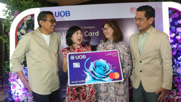 Desain Terbaru UOB Lady's Card