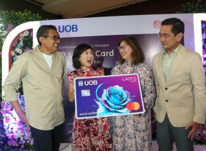 Desain Terbaru UOB Lady's Card