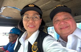 Sri Mulyani Selfie dan Naik Truk Bareng Airlangga, Menyala Abangku!