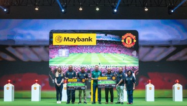 Maybank Indonesia (BNII) Rilis Kartu Kredit Manchester United, Incar 54 Juta Nasabah