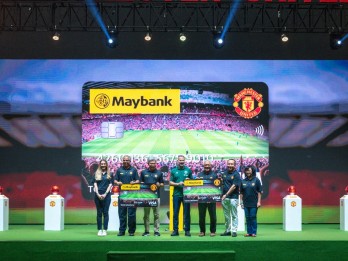 Maybank Indonesia (BNII) Rilis Kartu Kredit Manchester United, Incar 54 Juta Nasabah