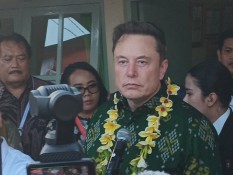 Lagi, Elon Musk Pakai Batik Bomba dari Daerah Nikel Terbesar di Indonesia