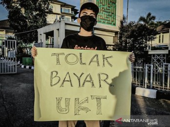 Geger soal UKT, Mencari solusi Biaya Murah Kuliah Demi visi Indonesia Emas