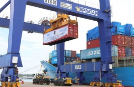 Container Crane di Pelabuhan Batu Ampar Bertambah Empat Tahun Depan