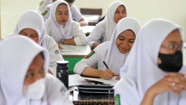 Pemprov DKI Akui Kekurangan Daya Tampung Untuk Calon Murid SMP-SMA