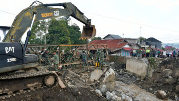 Dua Unit Jembatan Bailey Dibangun di Lokasi Terdampak Banjir Lahar Dingin di Sumbar