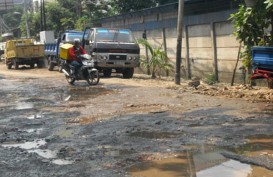 Tahun Ini, Kabupaten Cirebon Hanya Mampu Perbaiki 70 KM Jalan Rusak