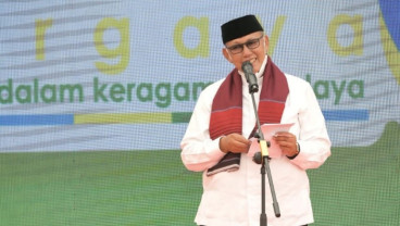 Mantan Bupati Kuningan Acep Purnama Meninggal Dunia, Bey Puji Dedikasi Almarhum