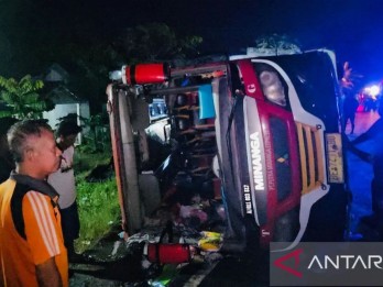 Bus Tabrak Belakang Truk di Ogan Komering Ilir, Dua Meninggal, Puluhan Luka-luka
