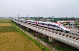 Libur Panjang, Penumpang Kereta Cepat Whoosh Tembus 21.000 per Hari