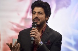 Shah Rukh Khan Terkena Heat Stroke karena Cuaca Panas Ekstrem di India