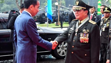 Polemik UKT: Prabowo Ingin Gratis, Jokowi Tunda Hingga Tahun Depan