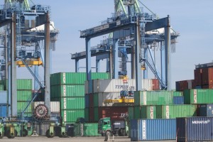 Penerapan Green Port di Beberapa Pelabuhan Indonesia