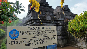 Konservasi Candi Asu di Magelang