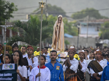 Penutupan Bulan Maria di Ende