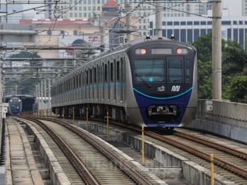 MRT Jakarta Kembali Beroperasi Pascainsiden Besi Crane Jatuh