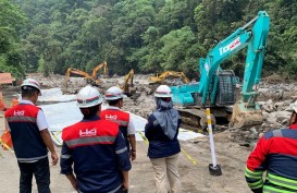 Hutama Karya Kebut Perbaikan Jalan Nasional Terdampak Bencana Alam di Sumbar