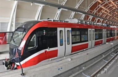 Jumlah Penumpang LRT Jabodebek Pecah Rekor Sejak Awal Beroperasi