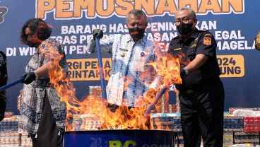 Pemusnahan Barang Kena Cukai Ilegal