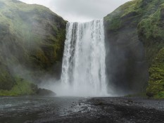 Viral Air Terjun Tertinggi di China Bersumber dari Pipa, Ini Faktanya