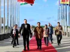 Luhut Beri Karpet Merah Elon Musk, Bahlil Tak Tahu Investasi Starlink Lewat Mana