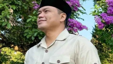 Pertamina Respons Sindiran DPR soal Simon Mantiri Jadi Komut