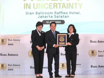 Dirut BSI Hery Gunardi Sabet Gelar CEO of The Year Bisnis Indonesia Awards (BIA) 2024