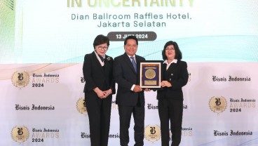 BSI (BRIS) Sabet Penghargaan BIA 2024 Sebagai Bank Syariah Terbaik