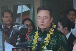 Elon Musk Bantah Suku Terpencil di Amazon Kecanduan Pornografi karena Starlink