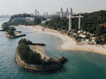 Pantai Sentosa Singapura Ditutup Imbas Kena Tumpahan Minyak