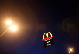 McDonald's Batalkan Layanan Drive-Thru AI dengan IBM