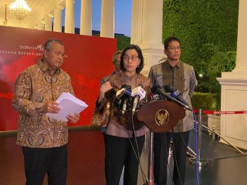 Rupiah Jeblok ke Rp16.400, Jokowi Panggil Sri Mulyani Cs ke Istana